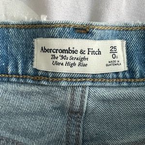 Abercrombie & Fitch The 90s straight ultra high rise jean size 0